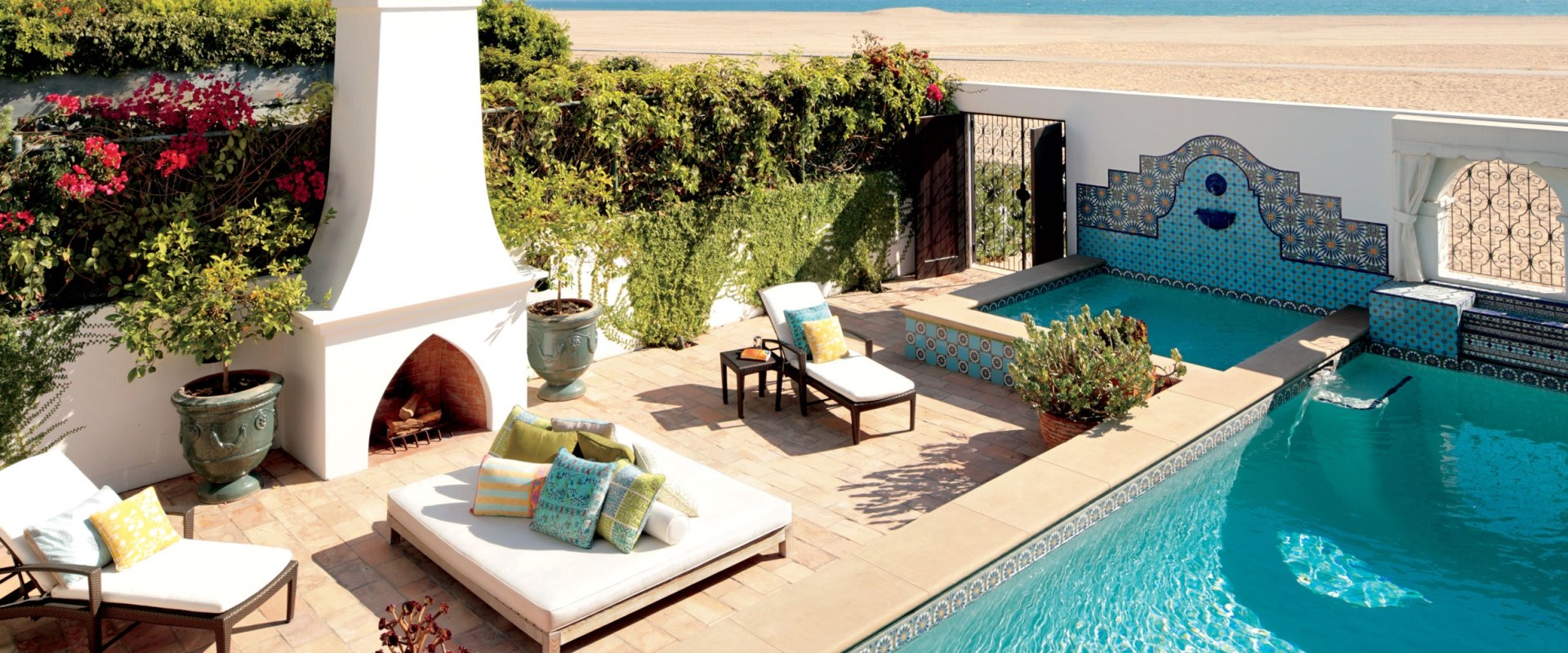 What outdoor features add value to a home?